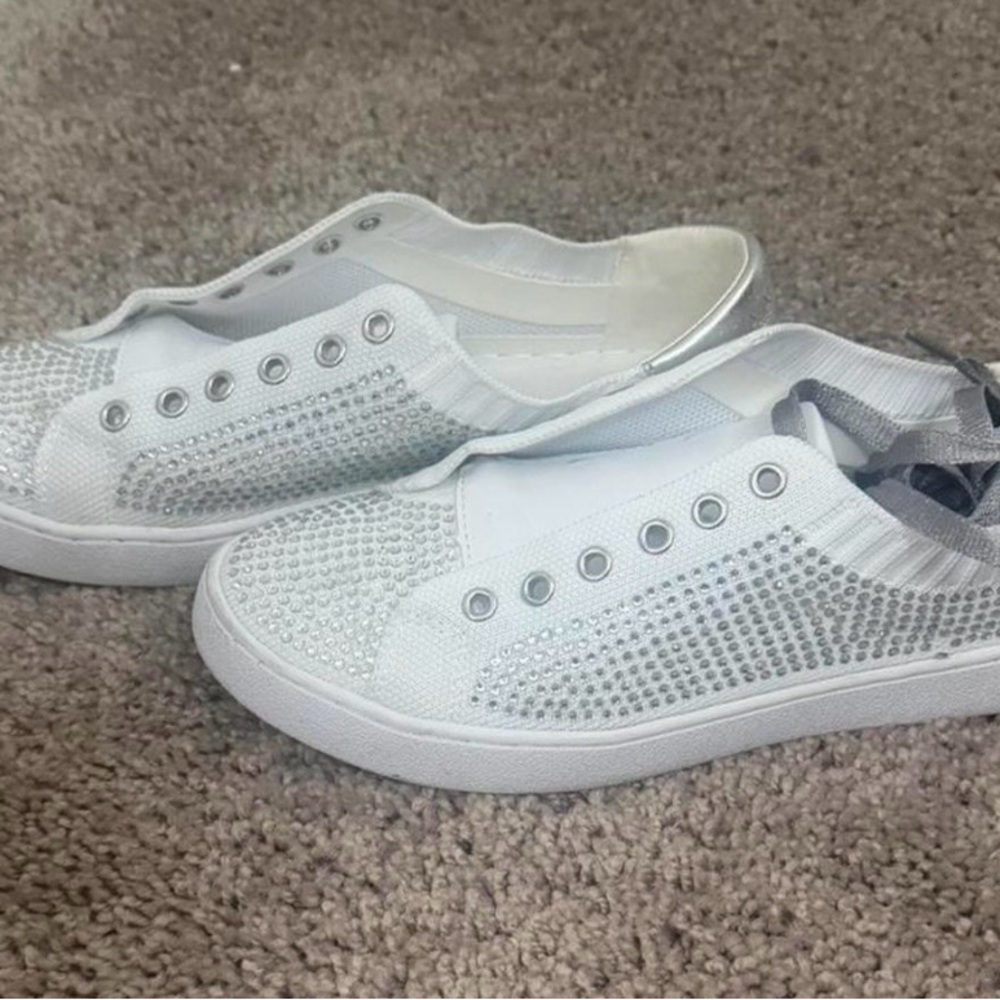 Nine West White Slip-On Sneakers with Silver Accents